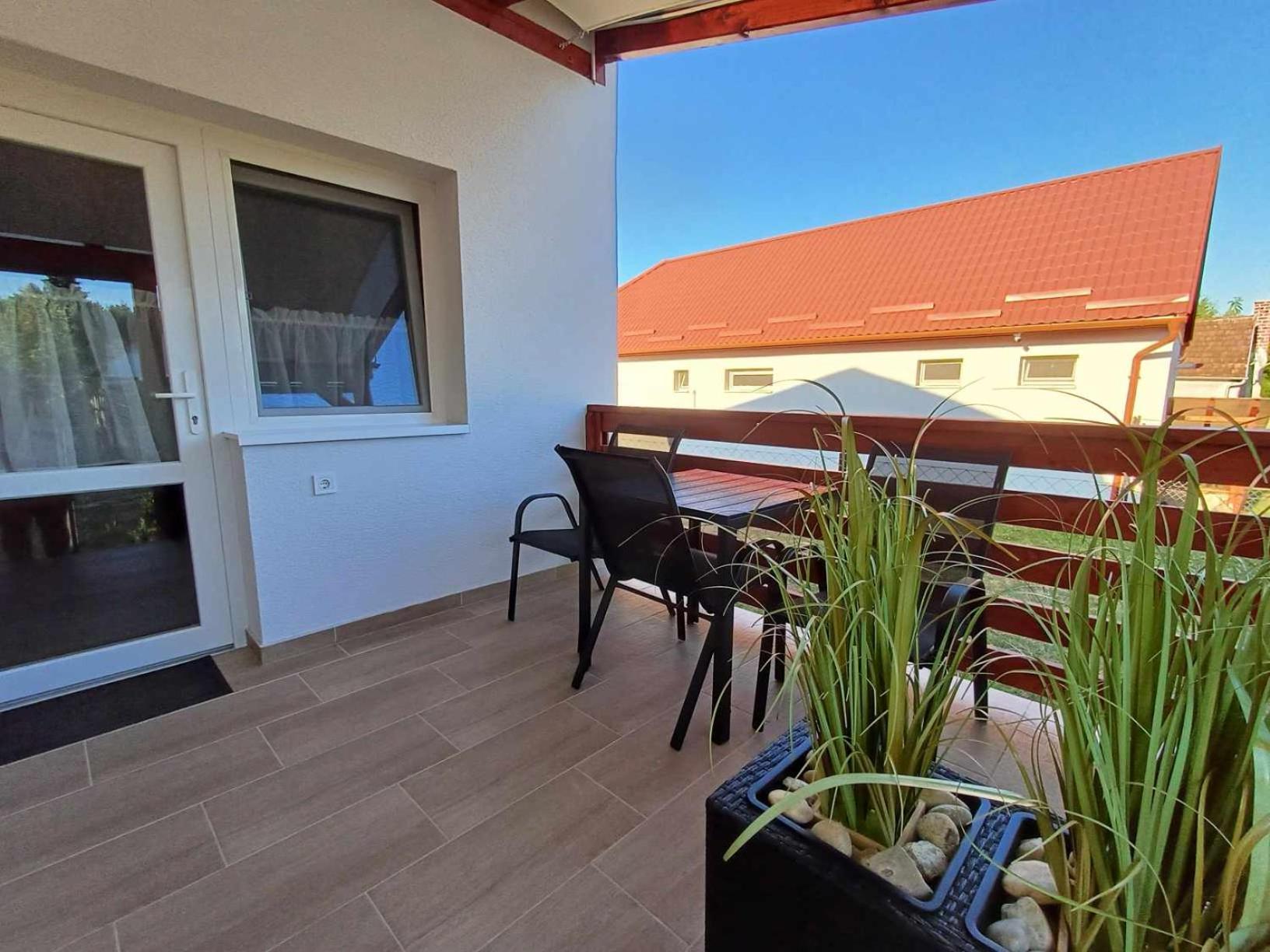 Mini Zoo Apartman Нагиканиша Екстериор снимка
